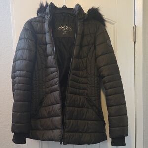 Women’s Dark Green Quilted Puffer Coat with Faux Fur Hood